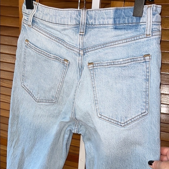 Abercrombie & Fitch ultra high-rise Light Blue Distressed Women's Jeans 27/4s - Picture 6 of 9